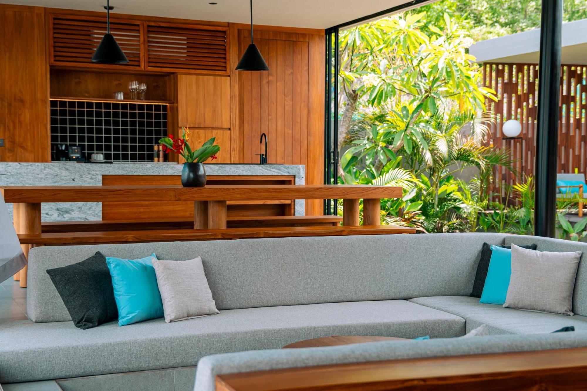 Bask Resort *